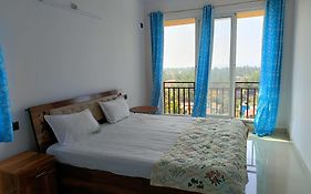 Zanita Heights Seaview Apartment